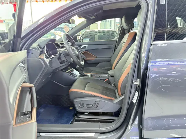 Audi Q3 — Фото автомобиля 7