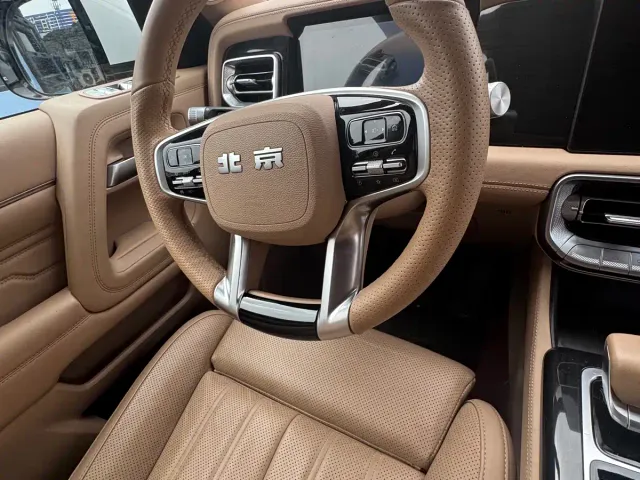 BAIC BJ60 Thunder — Фото автомобиля 8