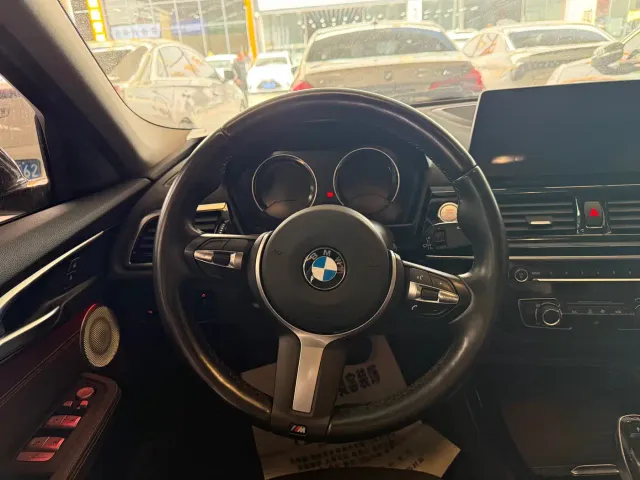 BMW 1 Series — Фото автомобиля 14