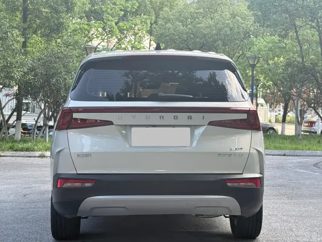 Hyundai Custo — Фото автомобиля 16