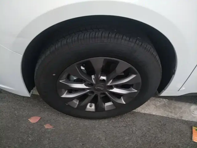Geely Geometry A — Фото автомобиля 22