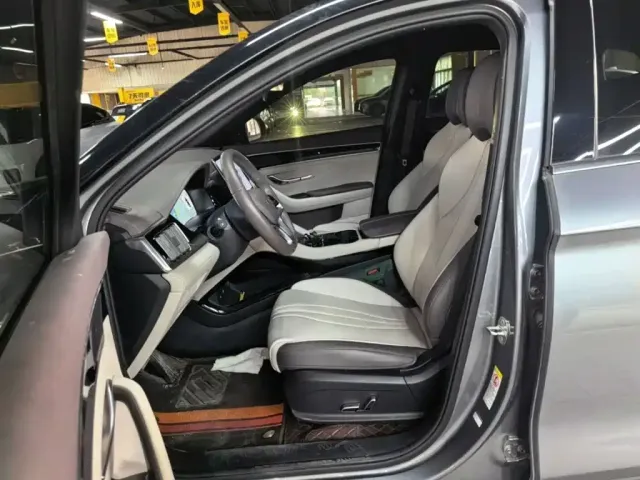 BYD Song PLUS — Фото автомобиля 14