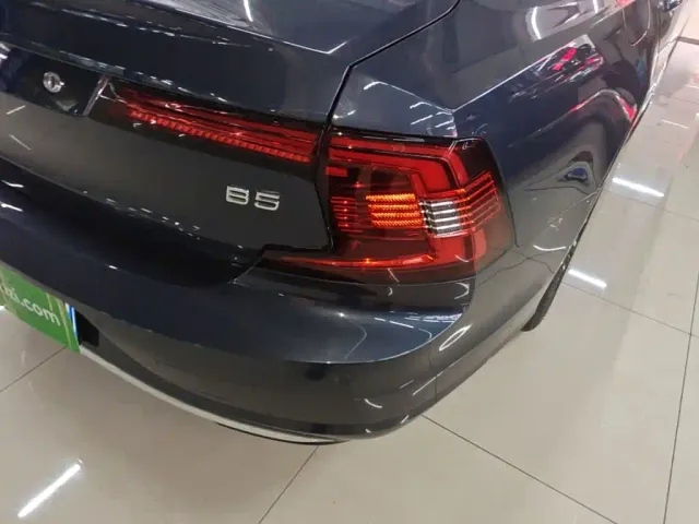 Volvo S90 — Фото автомобиля 7