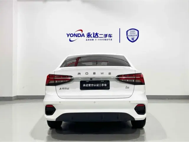Roewe i5 — Фото автомобиля 3