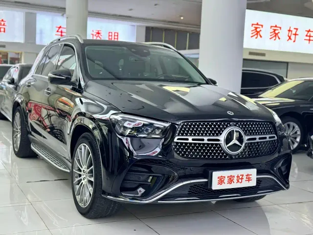 Mercedes-Benz GLE-Class — Фото автомобиля 3