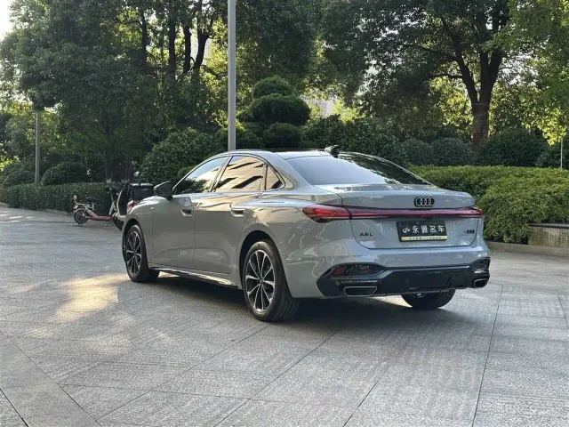 Audi A5L — Фото автомобиля 14