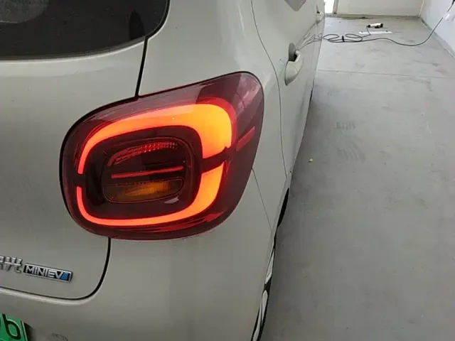Wuling Hongguang Mini EV — Фото автомобиля 7