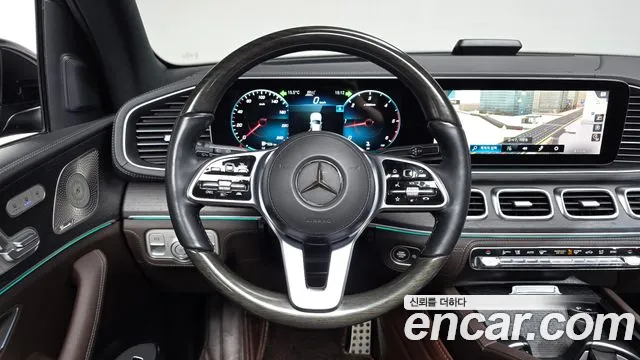 Mercedes-Benz GLS-Class — Фото автомобиля 13