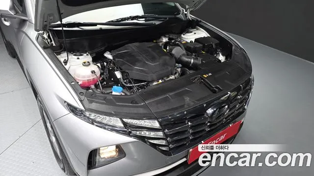 Hyundai Tucson Tucson (NX4) Дизель 2.0 2WD — Фото автомобиля 6