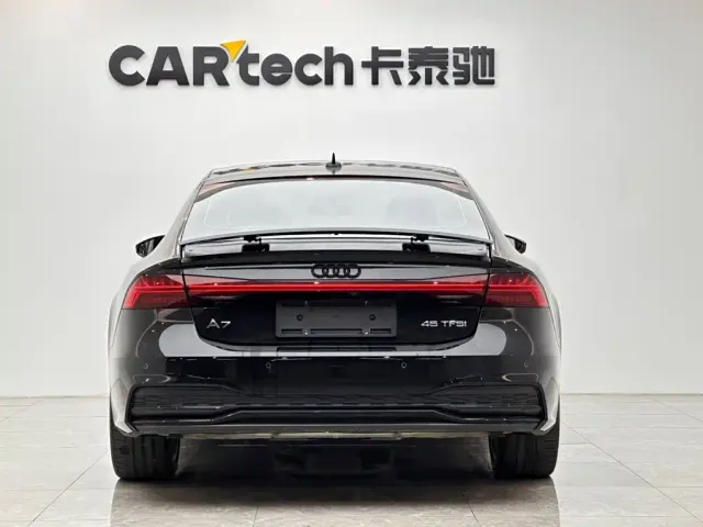 Audi A7 — Фото автомобиля 4