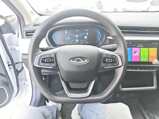 Chery Arrizo e — Фото автомобиля 10
