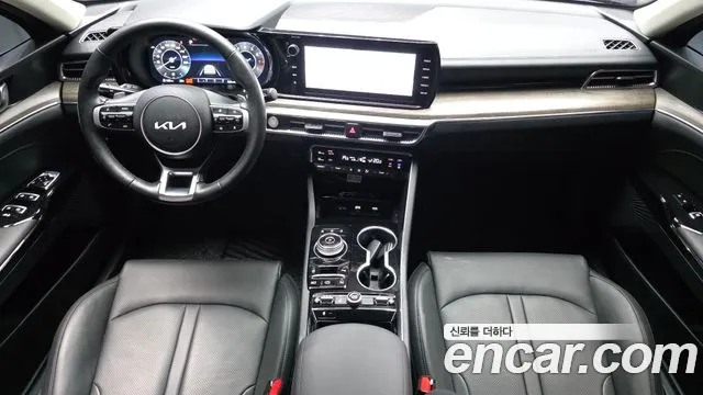 Kia K5 Generation 3 — Фото автомобиля 7