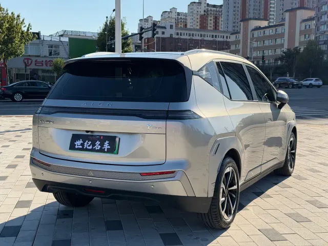 GAC Aion Y — Фото автомобиля 7