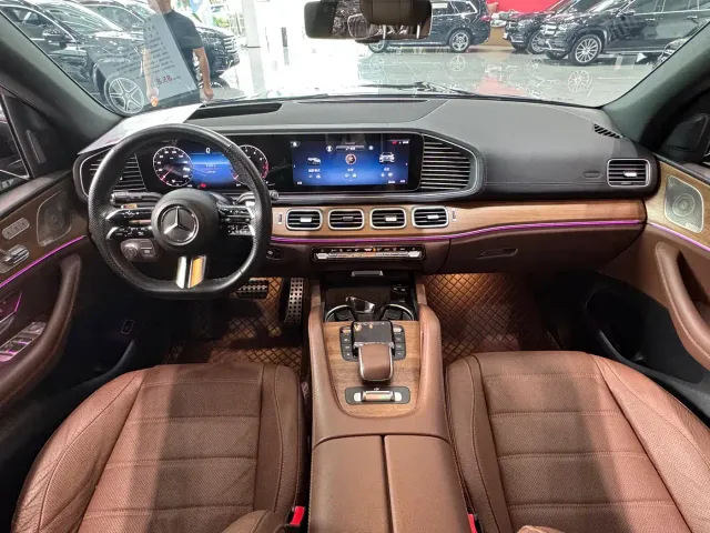 Mercedes-Benz Mercedes-Benz GLS — Фото автомобиля 9