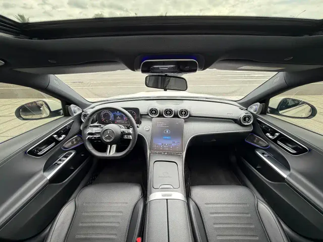 Mercedes-Benz C-Class — Фото автомобиля 6