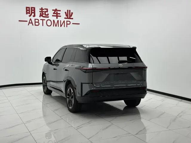 Toyota BoZhi 3X — Фото автомобиля 8