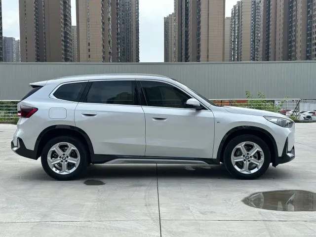 BMW X1 — Фото автомобиля 8