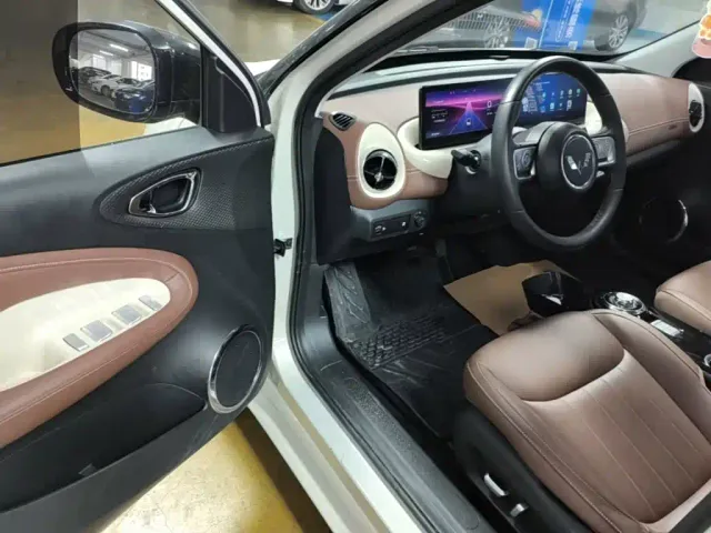 Wuling Bingo — Фото автомобиля 15