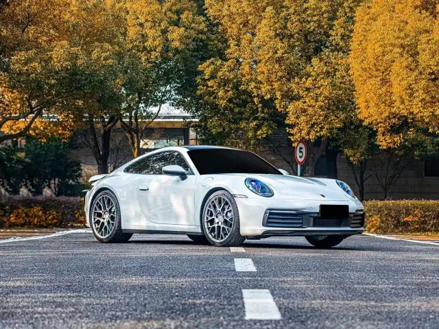Porsche 911 — Фото автомобиля 4
