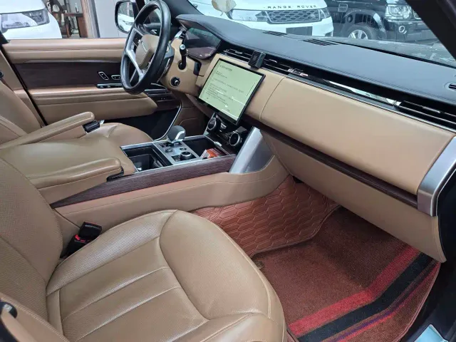 Land Rover Range Rover — Фото автомобиля 10