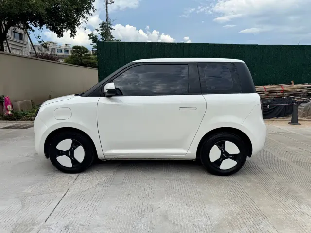 Changan Lumin — Фото автомобиля 12