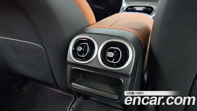 Mercedes-Benz C-Class — Фото автомобиля 29