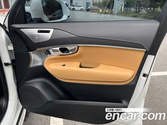 Volvo XC90 2nd Gen — Фото автомобиля 14