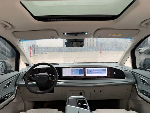 Maxus Dajia 9 — Фото автомобиля 9