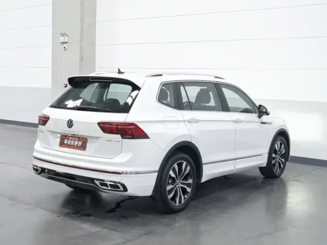 Volkswagen Tiguan L 2024 330TSI Automatic 2WD R-Line Premium Enjoyment Edition — Фото автомобиля 2