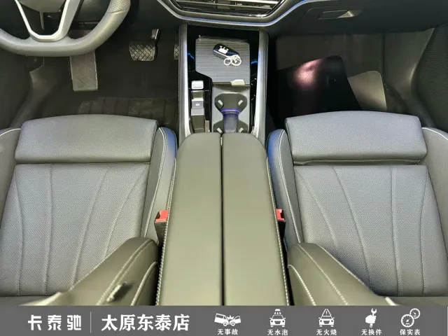 Volkswagen Passat — Фото автомобиля 13