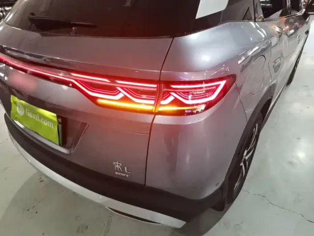 BYD Song L DM-i — Фото автомобиля 7
