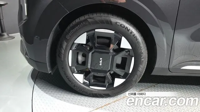 Kia Canival Новый Carnival 4 поколение Бензин 7 мест Signature — Фото автомобиля 5