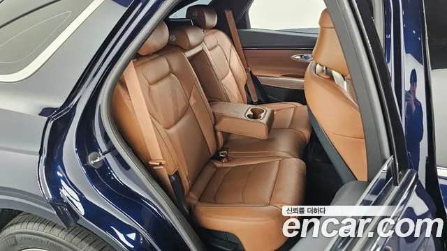 Genesis GV70 2.5T Бензин AWD — Фото автомобиля 11