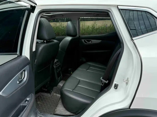 Nissan Qashqai — Фото автомобиля 8