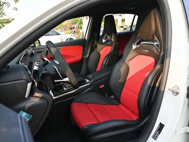 Mercedes-Benz A-Class AMG — Фото автомобиля 6