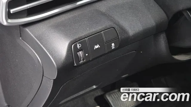 Hyundai AVANTE Avante (CN7) — Фото автомобиля 14