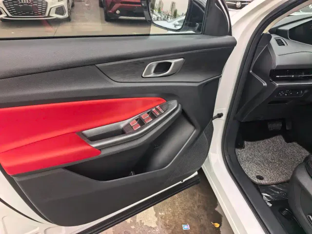 Changan CS55 Plus — Фото автомобиля 8