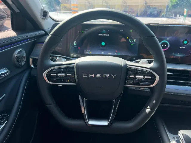 Chery Arrizo 8 — Фото автомобиля 12