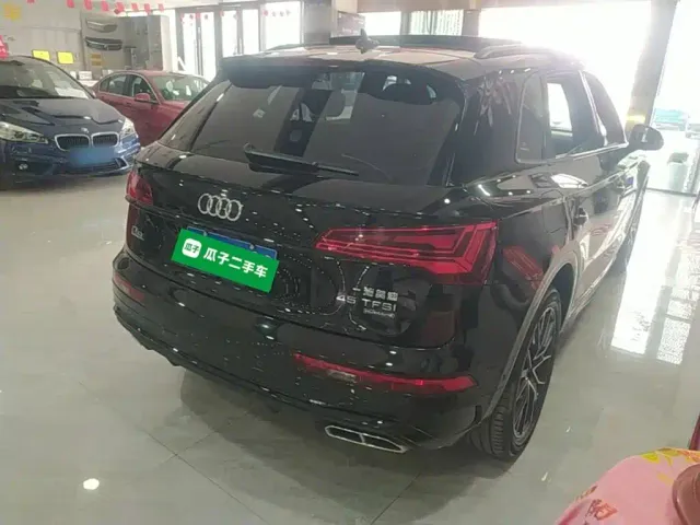 Audi Q5L — Фото автомобиля 6