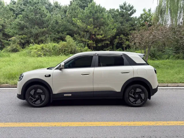 Chery QQ3 EV — Фото автомобиля 7