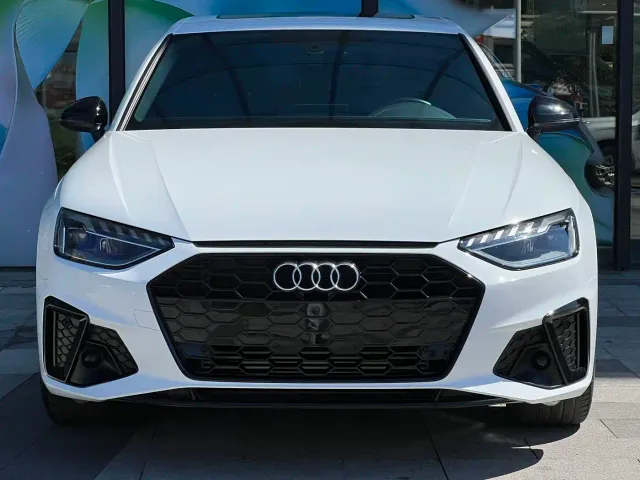 Audi A4L — Фото автомобиля 2