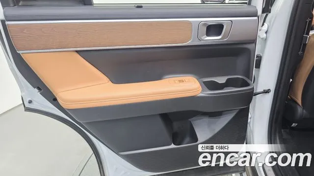 Hyundai Santafe — Фото автомобиля 25