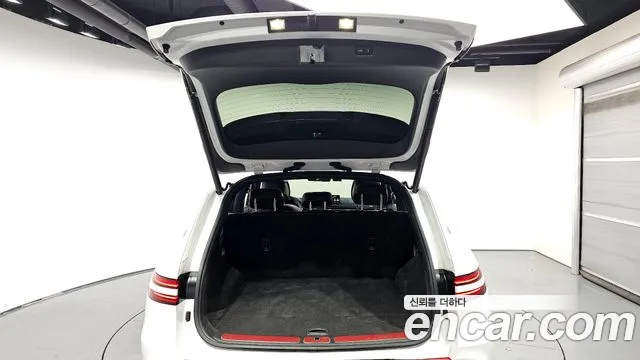 Genesis GV70 2.5T Бензин AWD — Фото автомобиля 20