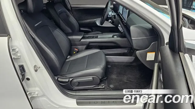 Hyundai Ioniq 6 — Фото автомобиля 16