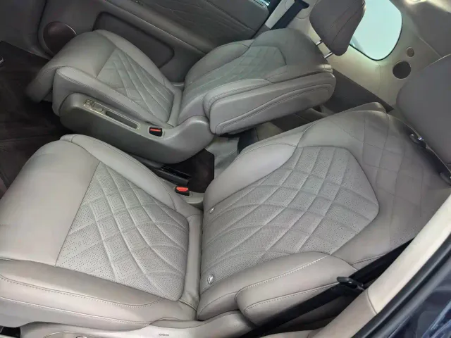 IM Motors LS9 — Фото автомобиля 8