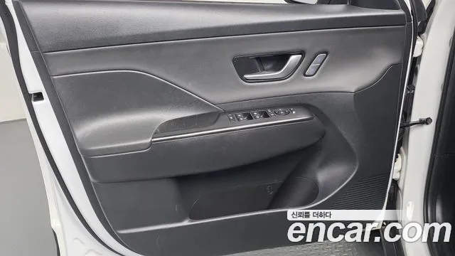 Hyundai Kona — Фото автомобиля 13