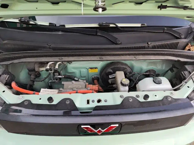Wuling Hongguang Mini EV — Фото автомобиля 19
