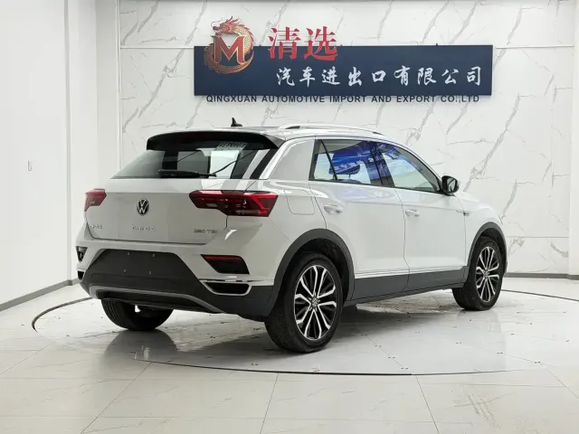 Volkswagen T-Roc — Фото автомобиля 6