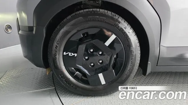 Kia PV5 — Фото автомобиля 5