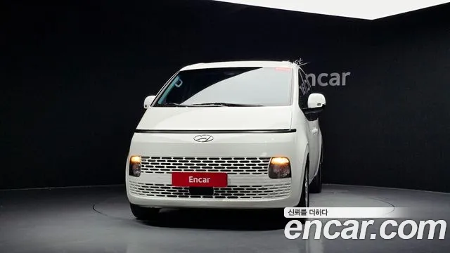 Hyundai Staria — Фото автомобиля 3